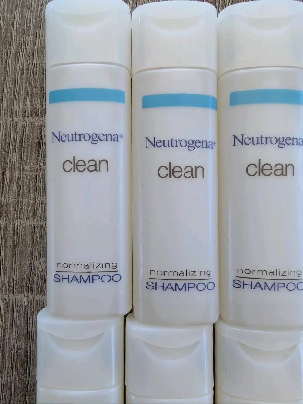 Neutrogena Clean Normalizing Shampoo Conditioner Lotion Travel Size 1 oz each